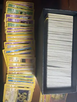 Vintage WoTC Pokemon 600+ Card Lot, Base-Fossil-Gym Mixed Lot W/ Holos - Image 1