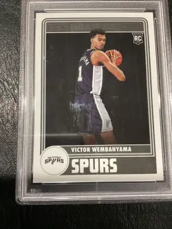 2023-24 Panini Nba Hoops #298 Victor Wembanyama PSA 8 NM-MT SPURS ROY FRANCE RC - Image 2