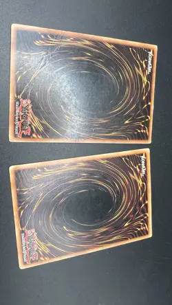 2x Blue Eyes White Dragon SDK 001 - Image 2