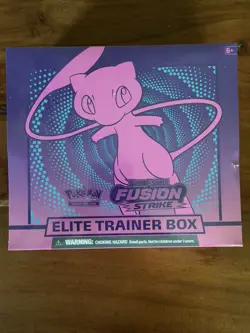 Pokemon Fusion Strike Elite Trainer Box ETB Sword & Shield New Factory SEALED - Image 1