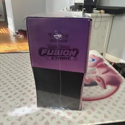 Pokemon TCG - Fusion Strike ETB - Elite Trainer Box Sword & Shield New/Sealed 820650809330 - Image 4
