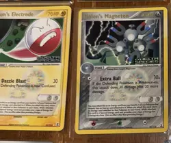 2 Pokeman Cards - Holon’s Electrode & Magneton Delta Species Reverse Holo 21,22 - Image 3
