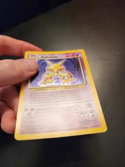 Alakazam 1/102 Pokemon Base Set Unlimited Holo MP Moderately/HP Heavily Played - Image 3