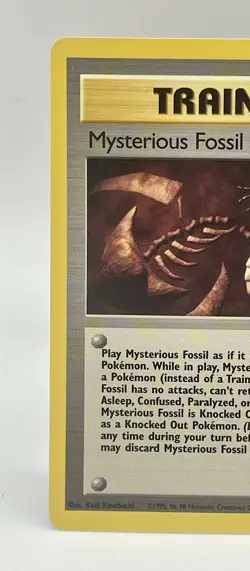 Mysterious Fossil 62/62 Fossil 1999 Vintage Pokemon Trainer Card NM - Image 2
