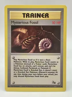 Mysterious Fossil 62/62 Fossil 1999 Vintage Pokemon Trainer Card LP - Image 1