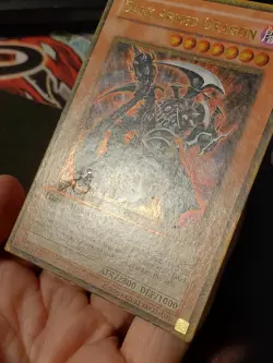 Yugioh Dark Armed Dragon GLD2-EN031 Ultra Rare Limited Edition Damaged/HP - Image 3
