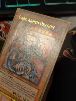 Yugioh Dark Armed Dragon GLD2-EN031 Ultra Rare Limited Edition Damaged/HP - Image 4