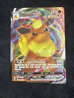 Pokemon TCG Flareon VMAX Evolving Skies Ultra Rare Card 018/203 NM Condition - Image 1