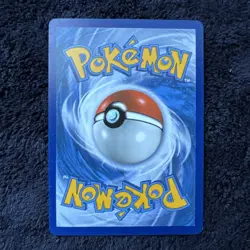 Pokemon TCG Glaceon VMAX Evolving Skies Holo Ultra Rare Card 041/203 - Image 2