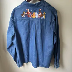 Vintage Disney Store Women’s Blue Denim Embroidered Shirt Size L Winnie The Pooh - Image 2