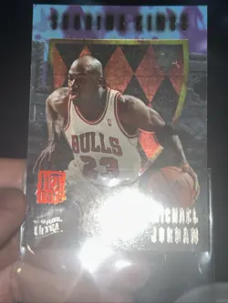 Fleer Ultra 1995-96 Scoring Kings Insert #4 Michael Jordan Hot Packs - Image 5