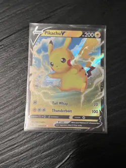 Pika Pika Bundle! Pokemon Card Bundle x3 |Pikachu V Vivid Voltage FREE SHIPPING - Image 5