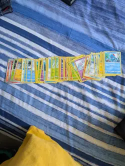Pokemon Bulk Lot 100 Cards - Image 1