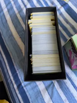 Pokemon Bulk Lot 100 Cards - Image 2