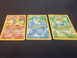 Charizard, Blastoise, Venusaur Base Set 1/2 Holofoils Pokemon TCG EN - Image 2
