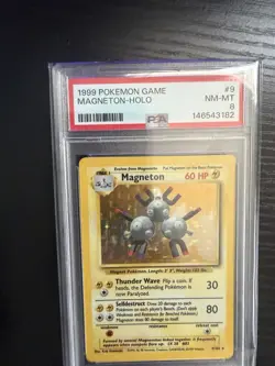 1999 Pokemon Game Magneton 009/102 Base Set Holo PSA 8✨✨✨ - Image 2