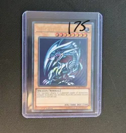 Yu-Gi-Oh! Blue-Eyes White Dragon LCKC-EN001 Ultra Rare 1st Edition NM - Image 4