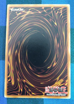 BLUE-EYES WHITE DRAGON LCKC-EN001 Ultra Rare 1st Edition Near mint - Image 2