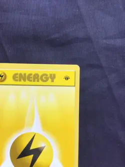 Pokemon Cards: Base Set 1st Edition Common: Lightning Energy 100/102 - Image 3
