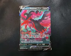 Galarian Moltres V 097/198 Full Art Ultra Rare Chilling Reign Pokemon Card NM - Image 1