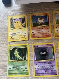 *No Dupes* Lot Of 20 Base Set Pokemon Cards Vintage WOTC Non-Holo Commons/Bulk - Image 2