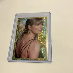 2025 Panini Unofficial Pop Stars Taylor Swift Gold Foil #39 Rookie Card - Image 2