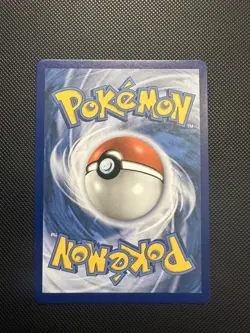 Umbreon Gold Star 17/17 Celebrations Holo Card NM - Image 3
