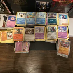 Lot Of 900 Pokemon Cards Common, Uncommon, Holo, Reverse Holo, Rare, Ex - Image 1