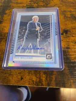2026 Donruss Optic Roy Williams Holo Prism Auto NC Coach Card. /49 - Image 3
