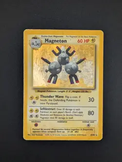 Pokemon TCG Magneton Base Set Holo Rare Card 9/102 - Image 1