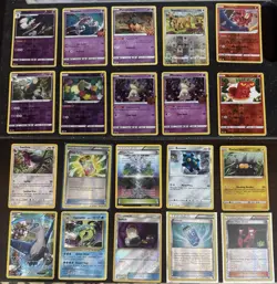 Pokemon TCG Trick or Trade 20-Card Lot Stamped Foil/Holo English 2022 - Image 1