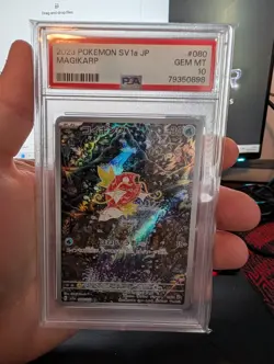 PSA 10 Magikarp Pokemon Card Japanese 080/073 SV1a Triplet Beat AR Alt Art 2023 - Image 1