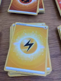 192 pokemon 2022 energy cards bundle - 24 Of Each - Vgc - Image 4