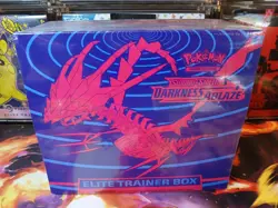 Pokemon TCG: Sword & Shield Darkness Ablaze Elite Trainer Box with Display Case - Image 2