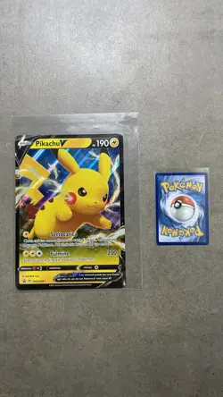 PIKACHU V SWSH061 - JUMBO CARD PROMO POKEMON DESTINO SPLENDENTE ITA 2021 NM - Image 1