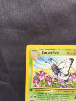 Pokemon Cards: Jungle 1st Edition Uncommon: Butterfree 33/64 - Image 2
