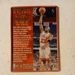 1998 Upper Deck Avon Gift Collection Michael Jordan Flying High #5 Chicago Bulls - Image 2