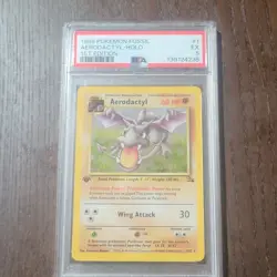 Pokemon Aerodactyl 1/62 Fossil 1st Edition Holo PSA 5 1999 English - Image 1