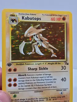 🔥 Kabutops 1st Edition Holo 9/62 Fossil WotC Vintage *DOUBLE SWIRL + TEXT ERROR - Image 4