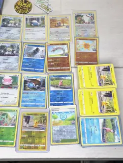 Pokemon GO - Lot of 268 Cards Pikachu Blastoise, Venusaur - Image 5
