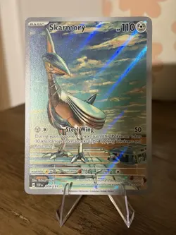 Pokemon TCG Skarmory 209/191 Surging Sparks Illustration Rare Holo Card - Image 1