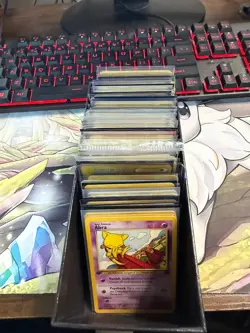 Bulk Lot of 258 shadowless, 1st editions, promos, and more Vintage Pokemon Cards - Image 1