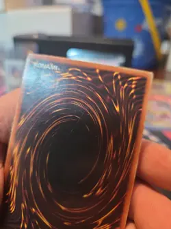 Yugioh Lord of D. BPT-004 2002 Collectors Tin Limited Edition - Image 3