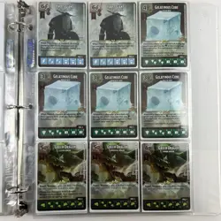Dice Masters D&D BATTLE FOR FAERUN Binder w/127 Cards/160 Dice/Game Play Pad - Image 4