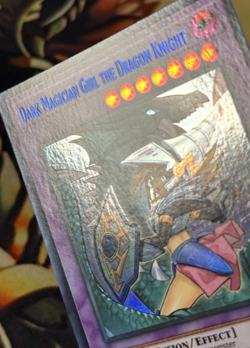 Yugioh Dark Magician Girl The Dragon Knight DLCS-EN006 BLUE Ultra Rare 1st Ed NM - Image 3