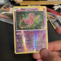Pokemon Mew TCG Holo Rare Card 29/124 XY Fates Collide BAD CONDITION - Image 3
