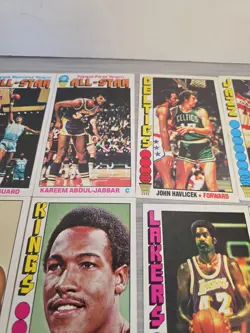 NBA 30 CARD LOT 70's VINTAGE. Jabbar, Havlicek, Maravich. Ect.. - Image 3