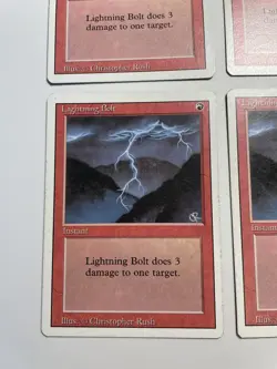 4x MTG Lightning Bolt Revised Edition MP/HP - Image 4