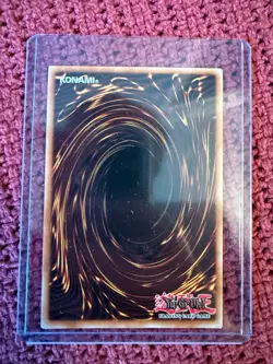 Yugioh Slifer The Sky Dragon Premium Gold 1st Edition PGLD-EN032 - Image 2