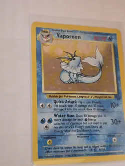 Pokemon Trading Card Vaporeon Holo Jungle 12/64 - Image 2